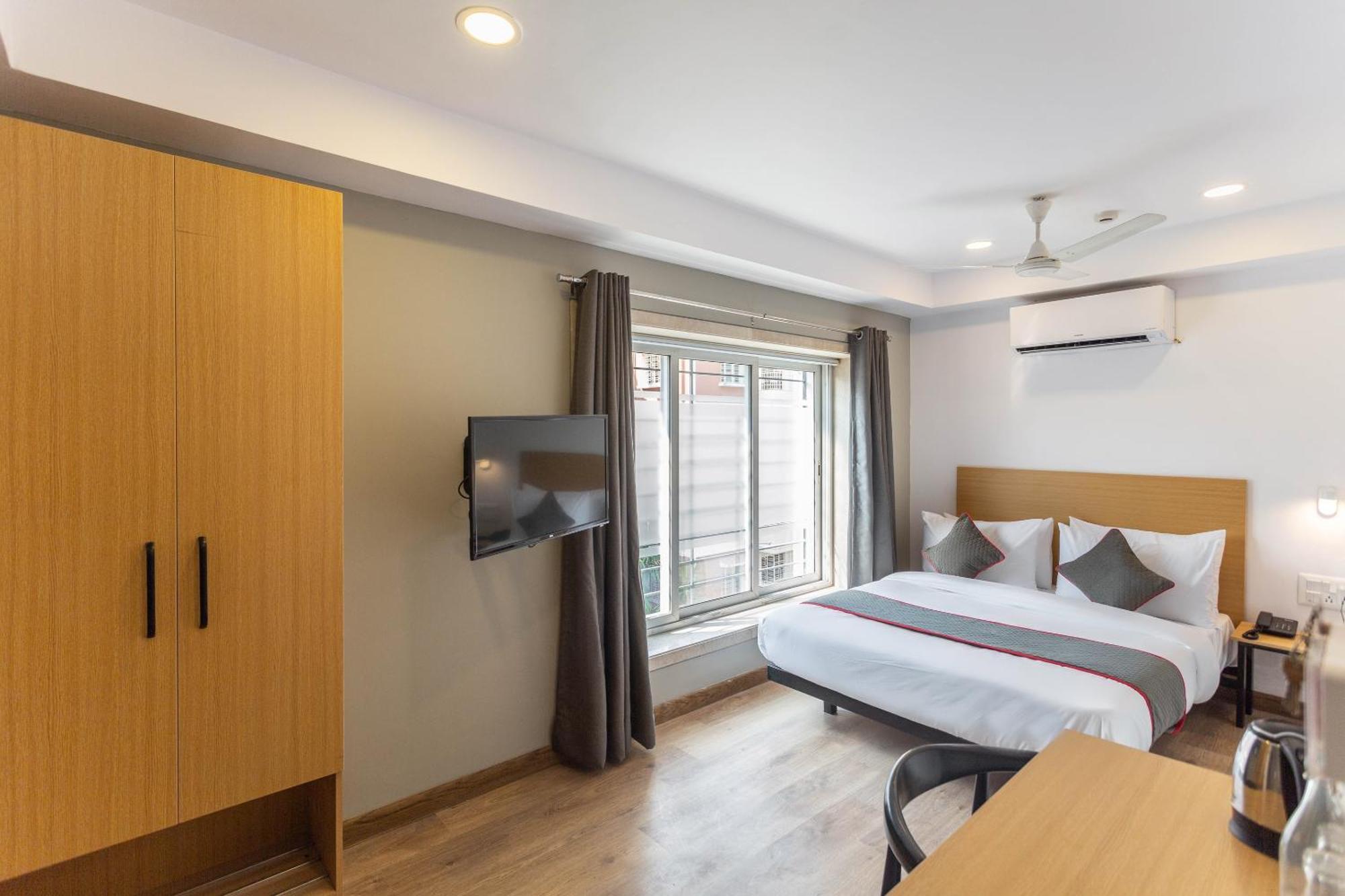 Super Townhouse Habitat New Town Rooms & Party Spaces Calcutta Buitenkant foto